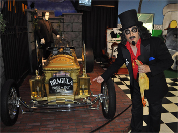 Svengoolie meet and greet volo museum